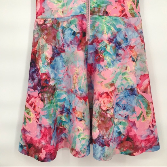 Vibrant, Colorful Stretch Floral Dress - Picture 9 of 13